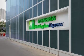 holiday inn express hong kong mongkok by ihg