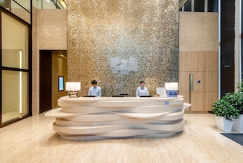 holiday inn express hong kong mongkok by ihg