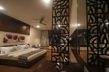 Grand Xenia Ajmer,,3 star