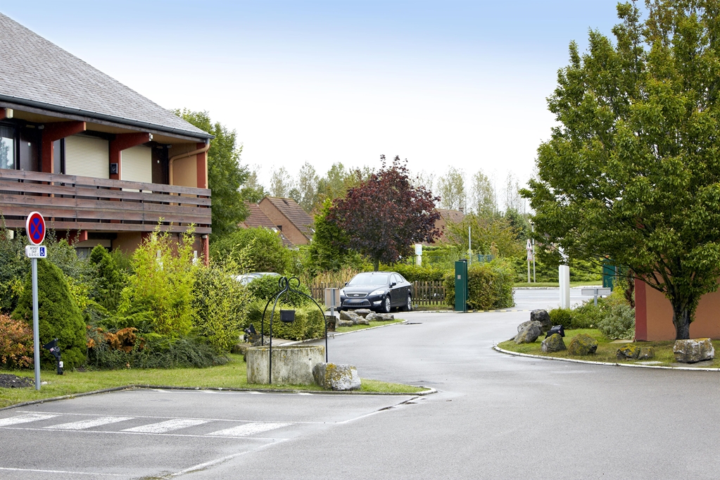 campanile dunkerque armbouts