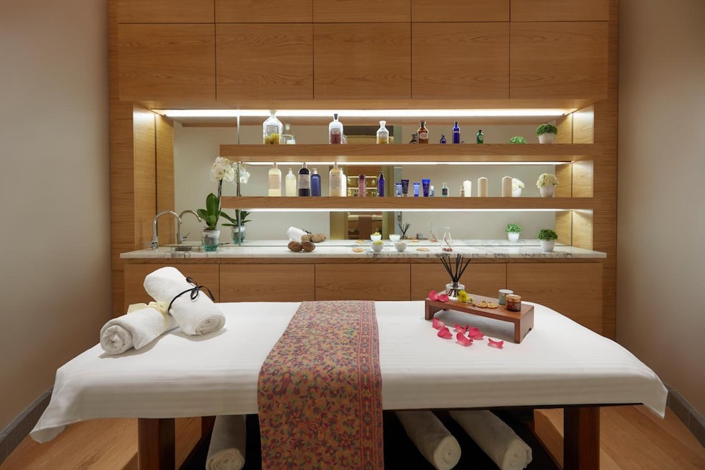 aerotel airport transit hotel