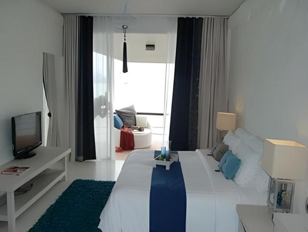 the blue sky resort ranong