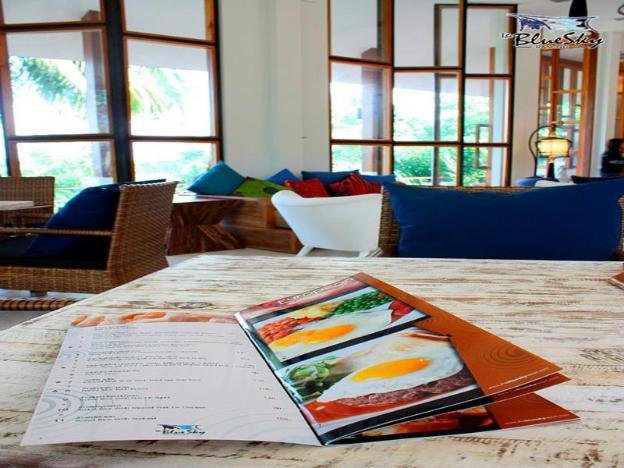 the blue sky resort ranong