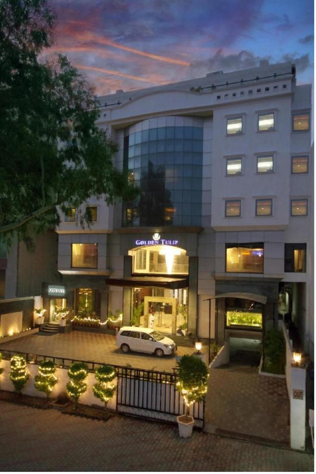 regenta place amritsar