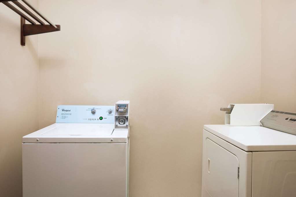 express inn and suites