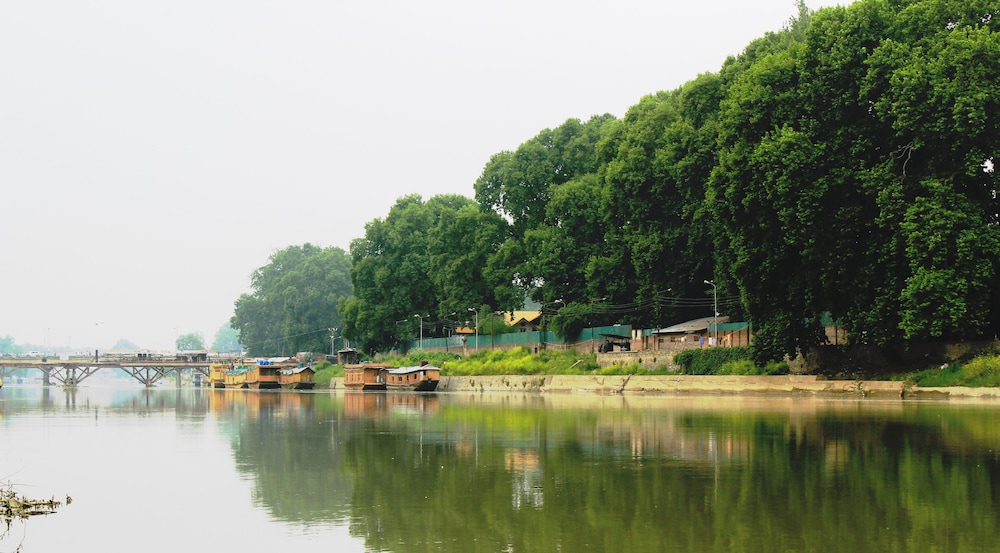 mannat resorts