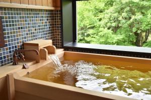 la vista akangawa adults only