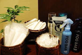 capsule hotel anshin oyado tokyo shimbashi