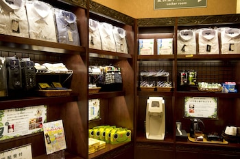 capsule hotel anshin oyado tokyo shimbashi