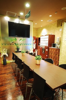 capsule hotel anshin oyado tokyo shimbashi