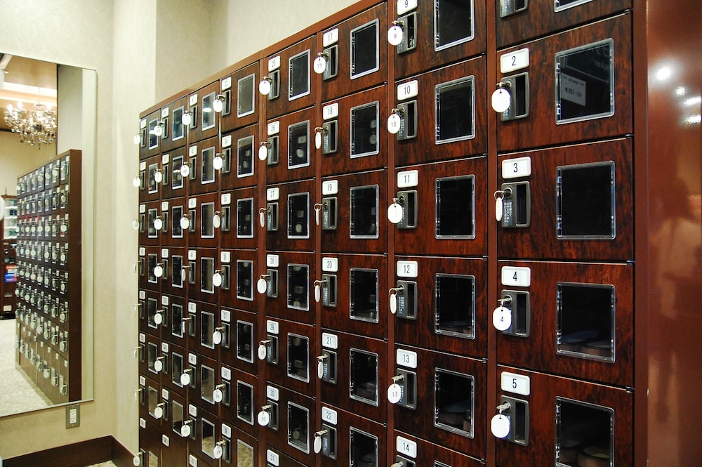 capsule hotel anshin oyado tokyo shimbashi