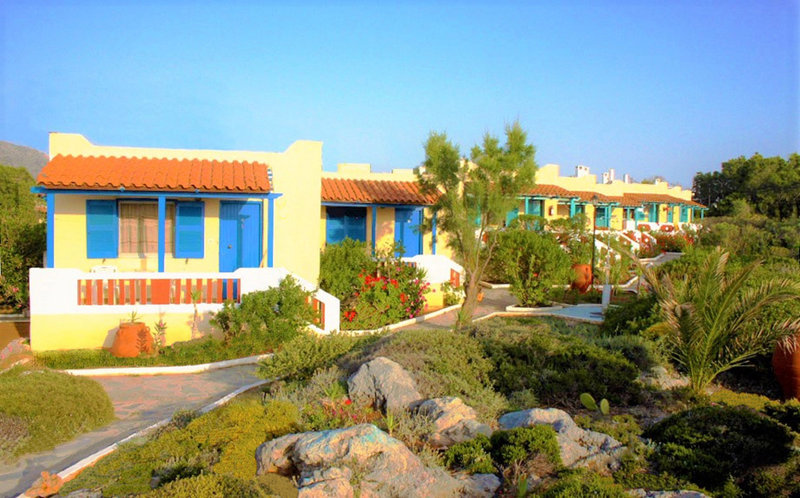 zorbas beach village hotel