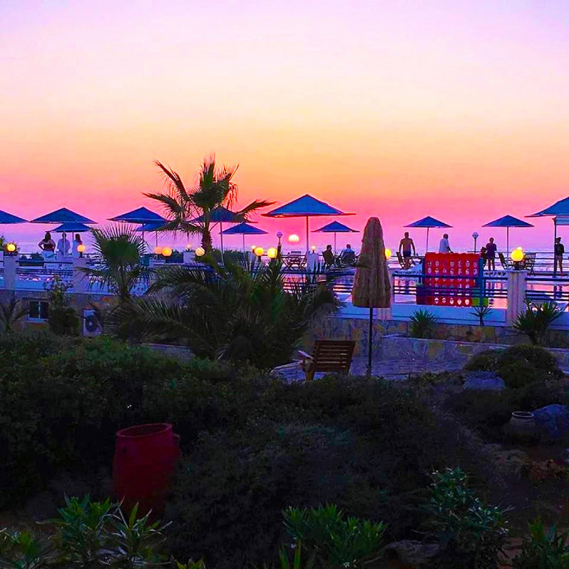 zorbas beach village hotel
