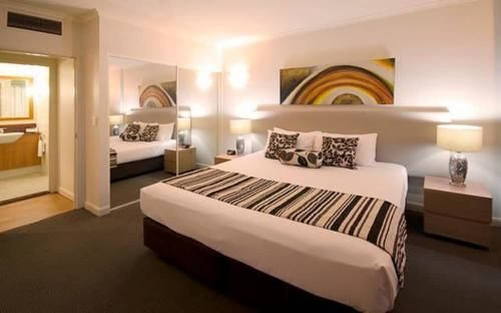 central cosmo apartments