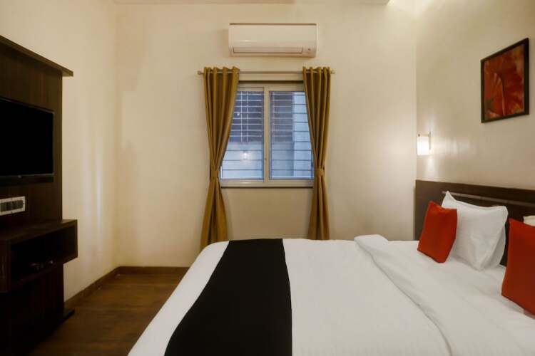 capital o 38128 omkar executive