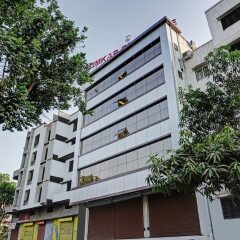 capital o 38128 omkar executive