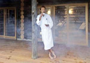 Hotel Bornmuehle,Near Golf Club Of Mecklenburg-Strelitz Ev,4 star
