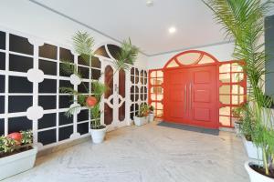 super townhouse srm kuppakonam pudur