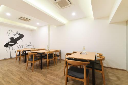 super townhouse srm kuppakonam pudur