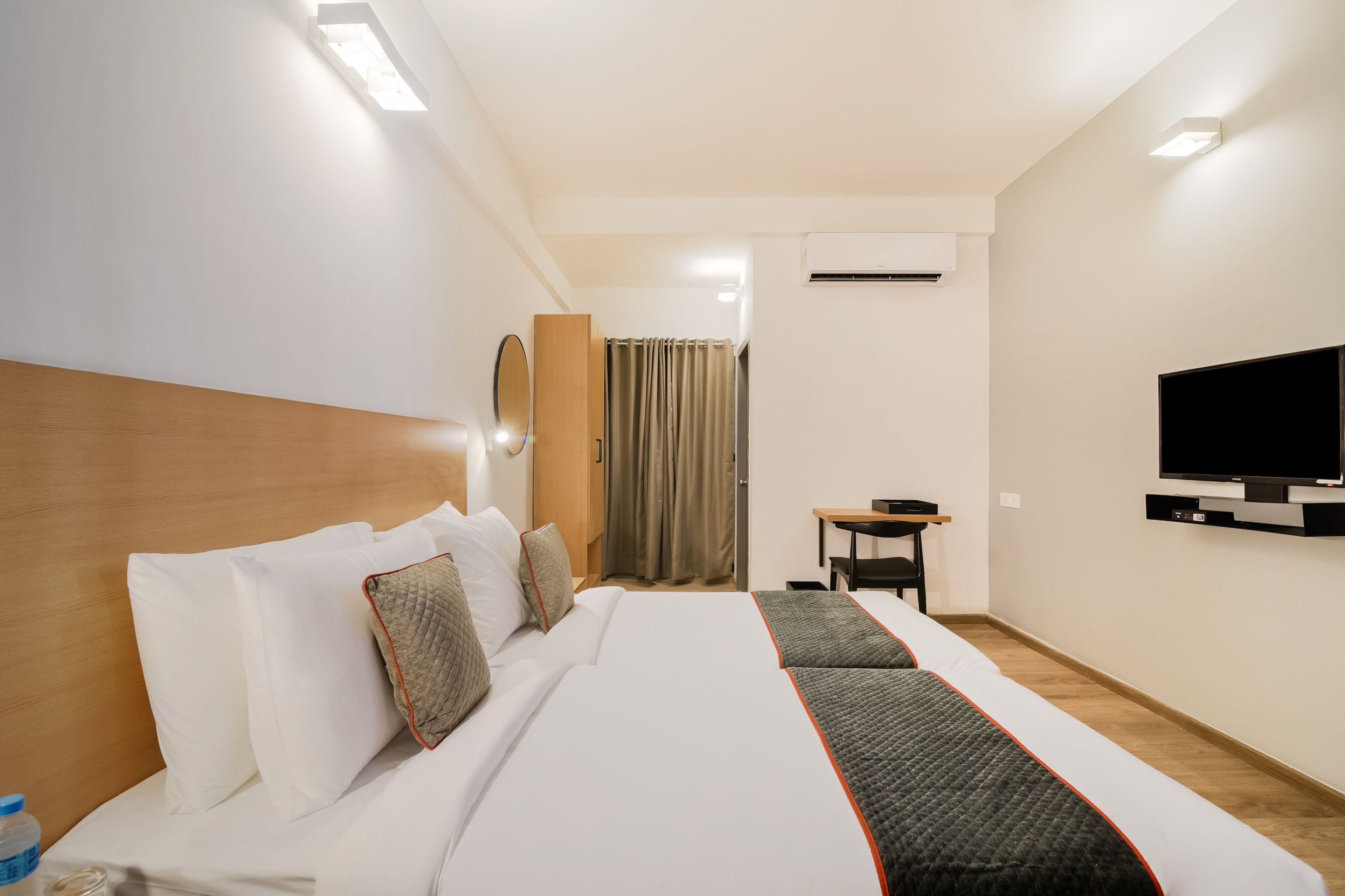 super townhouse srm kuppakonam pudur