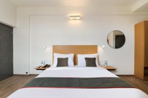 super townhouse srm kuppakonam pudur