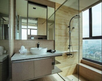 expressionz starlight suites by mykey global