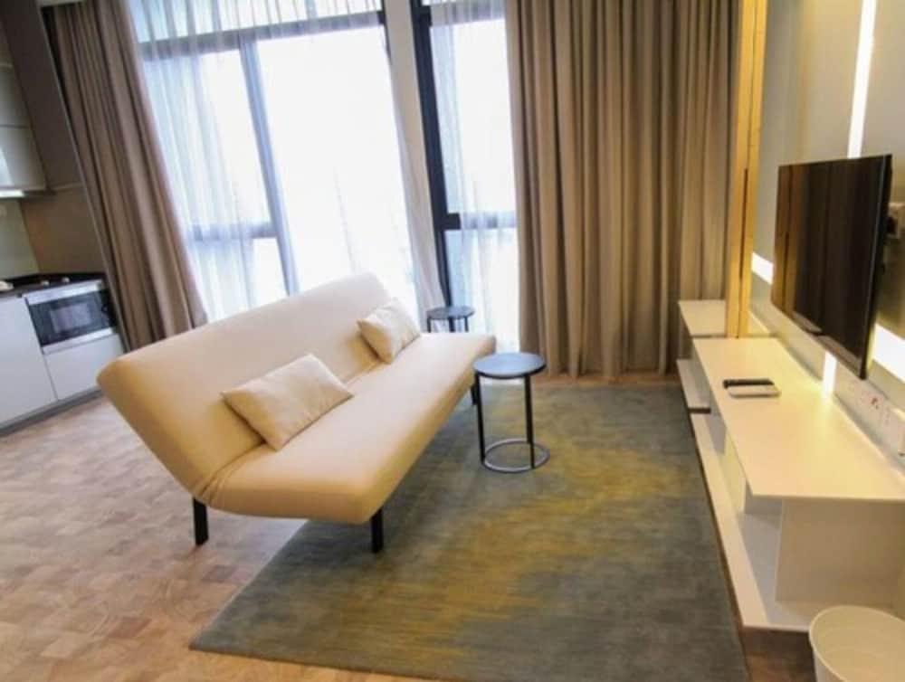expressionz starlight suites by mykey global