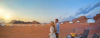 wadi rum ufo luxotel campsite