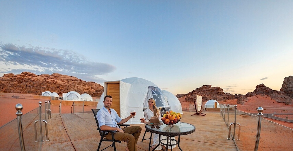 wadi rum ufo luxotel campsite