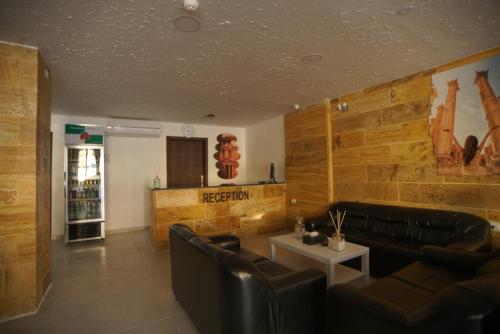 Petra Aretas Hotel,Wadi Musa>>Petra,2 star