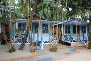 cafe blue hotel