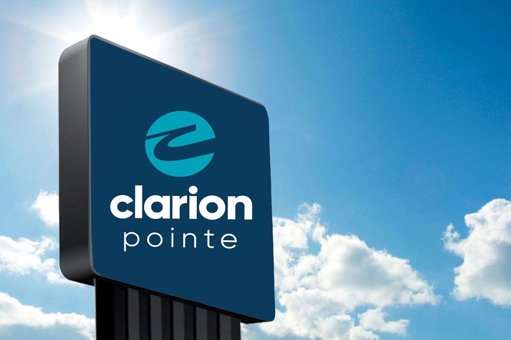 Clarion Pointe Lake Jackson - Clute