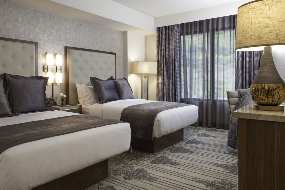 legacy resort hotel and spa