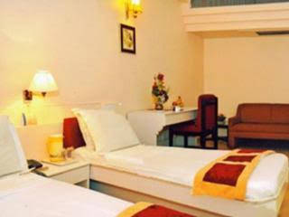 hotel crown