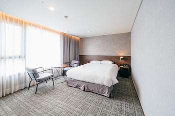 hotelwithcity