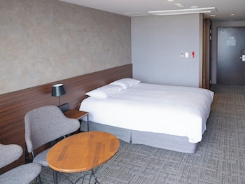 hotelwithcity