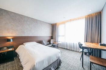 hotelwithcity