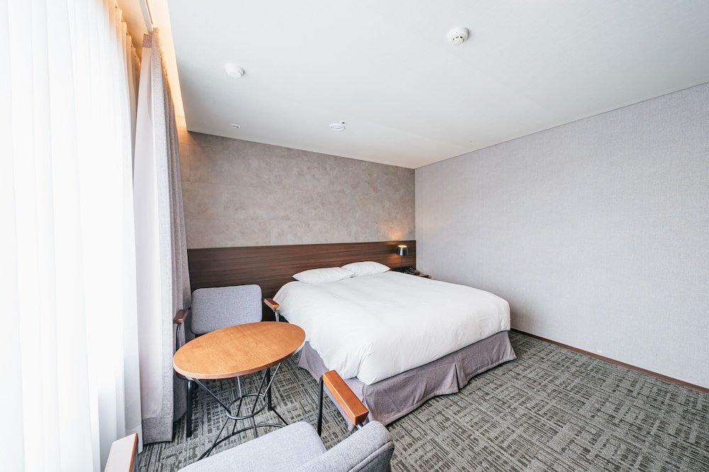 hotelwithcity
