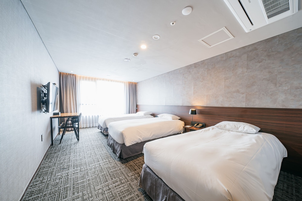 hotelwithcity