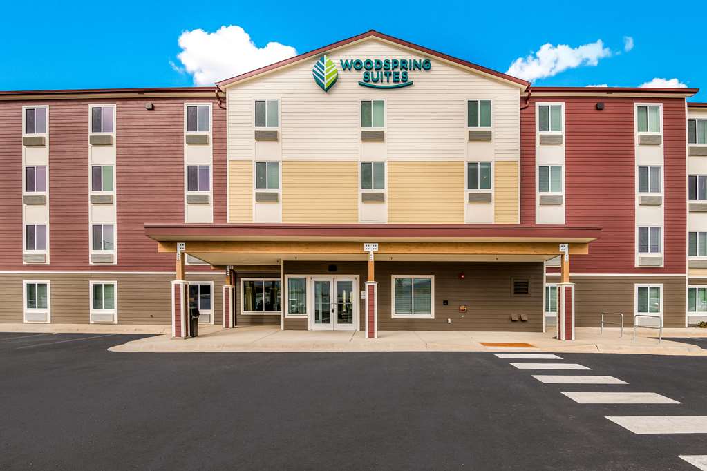 Woodspring Suites Missoula