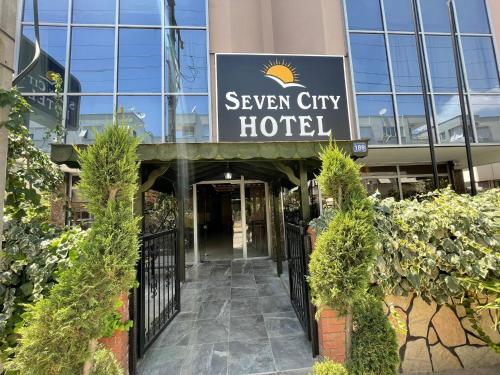 seven city hotel