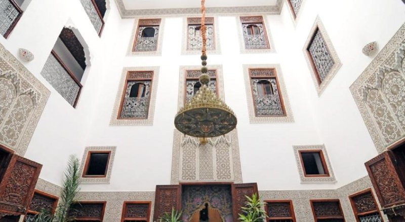 riad dar chrifa