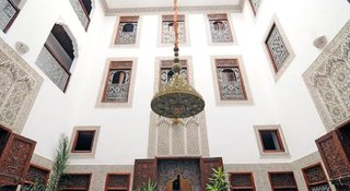 riad dar chrifa