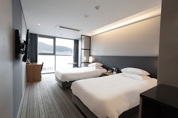 north harbor hotel busan