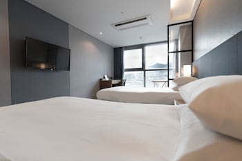 north harbor hotel busan