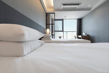 north harbor hotel busan