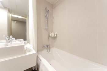 north harbor hotel busan