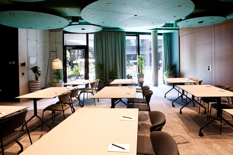 hotel indigo vienna naschmarkt