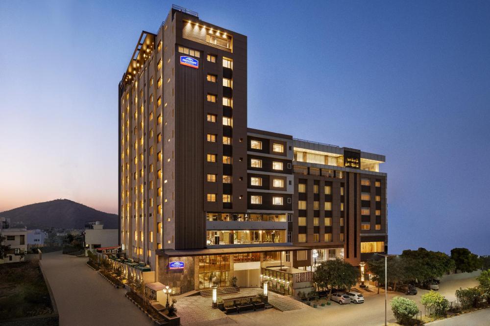 Howard Johnson By Wyndham Udaipur Roop Nagar,Shobhagpura,4 star