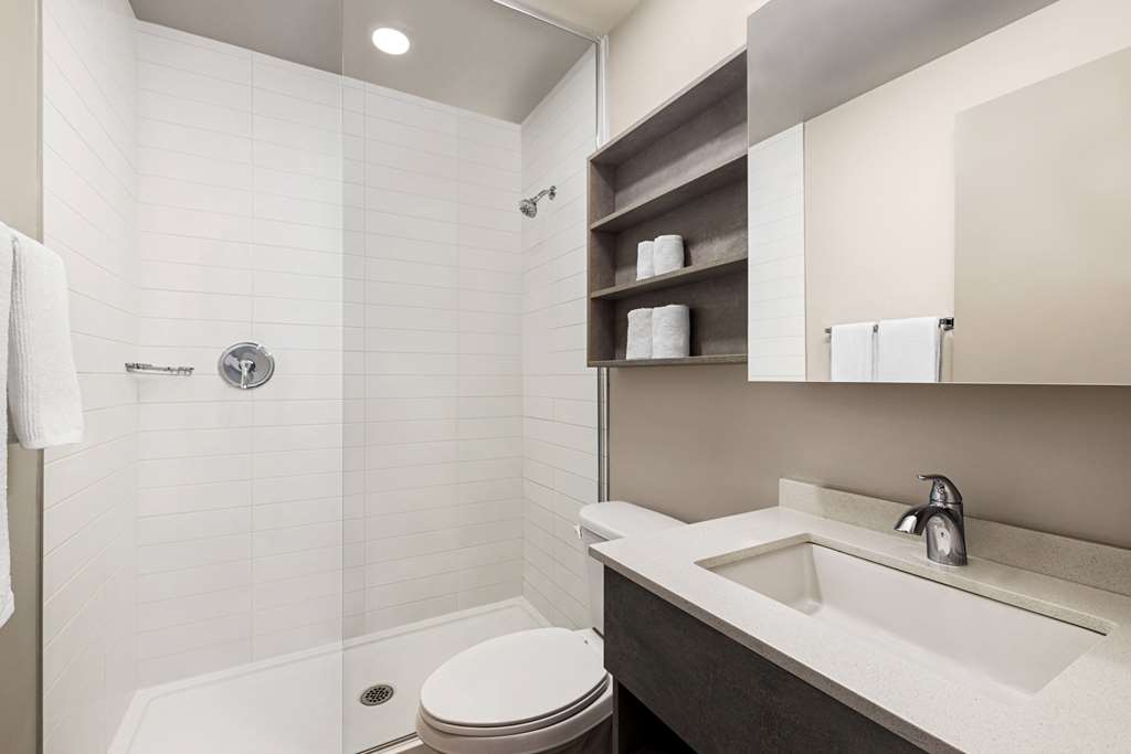 microtel inn and suites montreal airport dorval qc